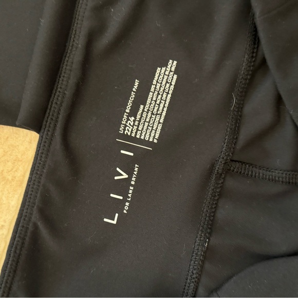 Lane Bryant Soft Bootcut Leggings. - Picture 3 of 3